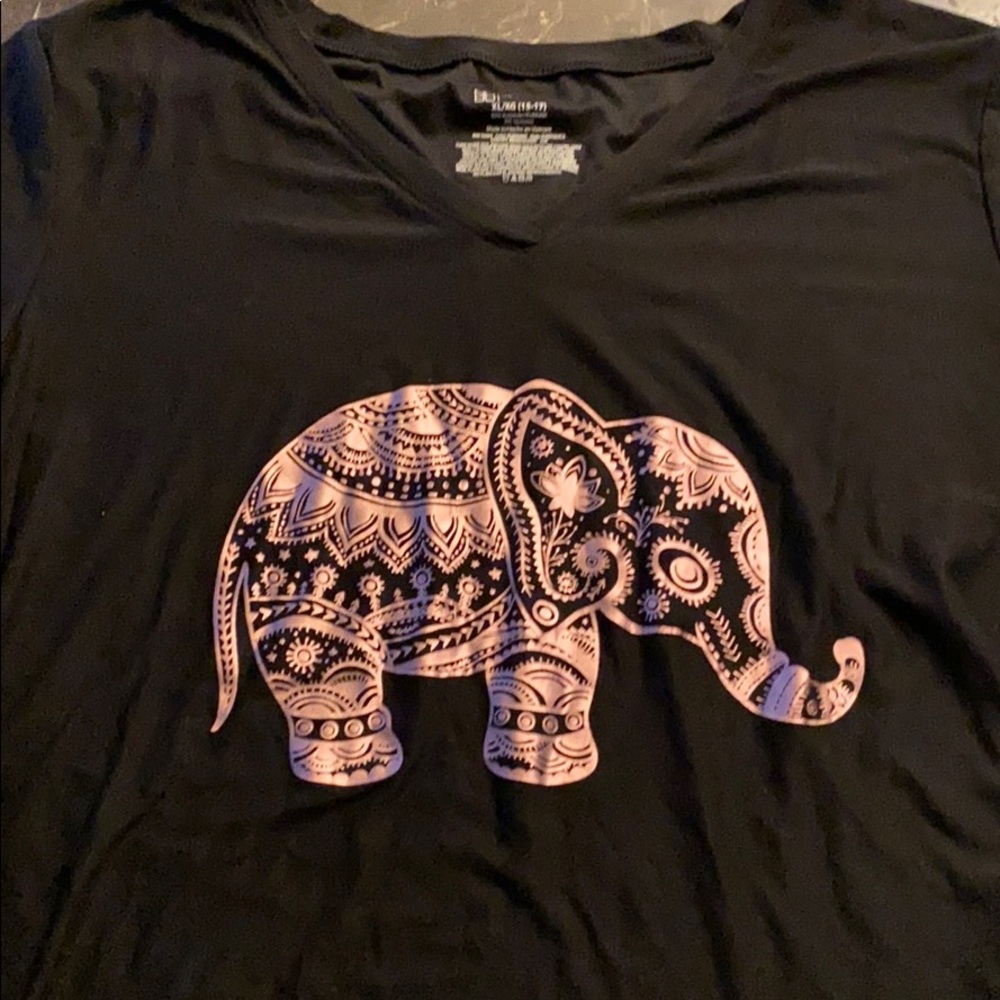 Elephant xtra large shirt